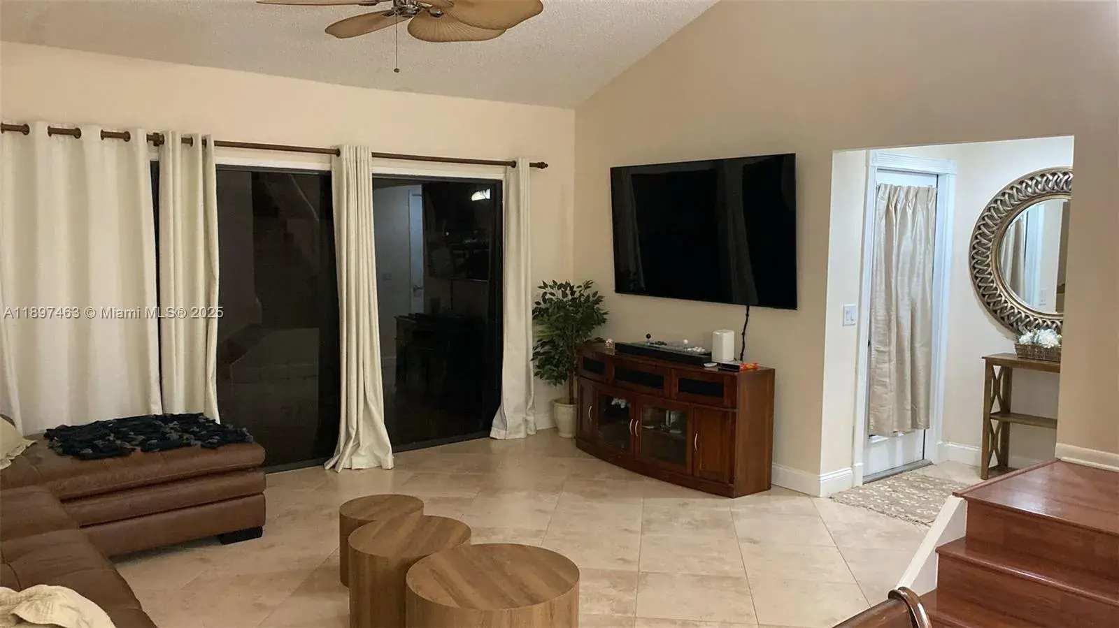 1634 N 15th terrace, Hollywood FL 33020