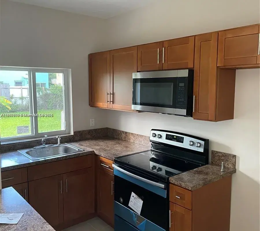 8321 NE Miami Ct # 2, Miami FL 33138