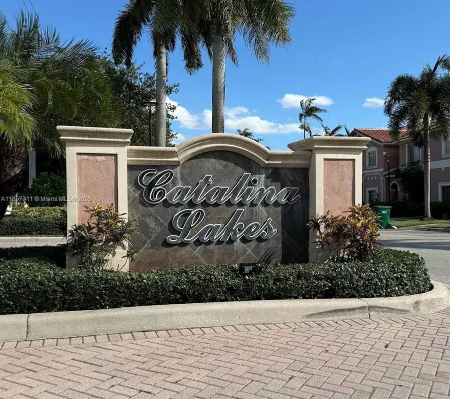 7802 Catalina Cir, Tamarac FL 33321