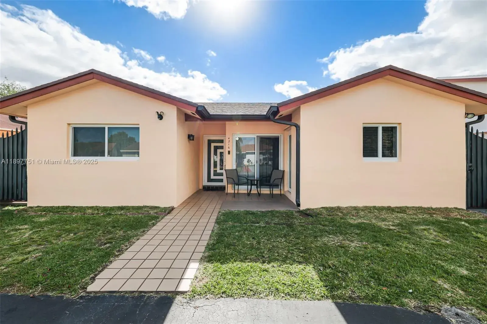 4216 SW 138th Ct, Miami FL 33175
