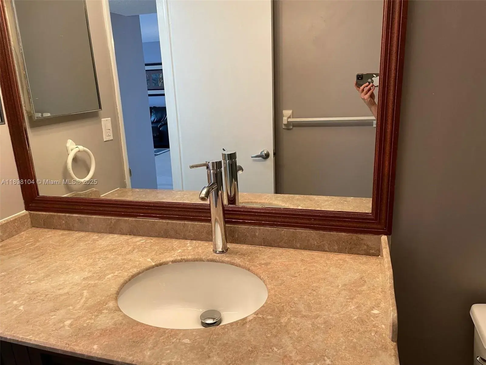 3800 S Ocean Dr # 301, Hollywood FL 33019