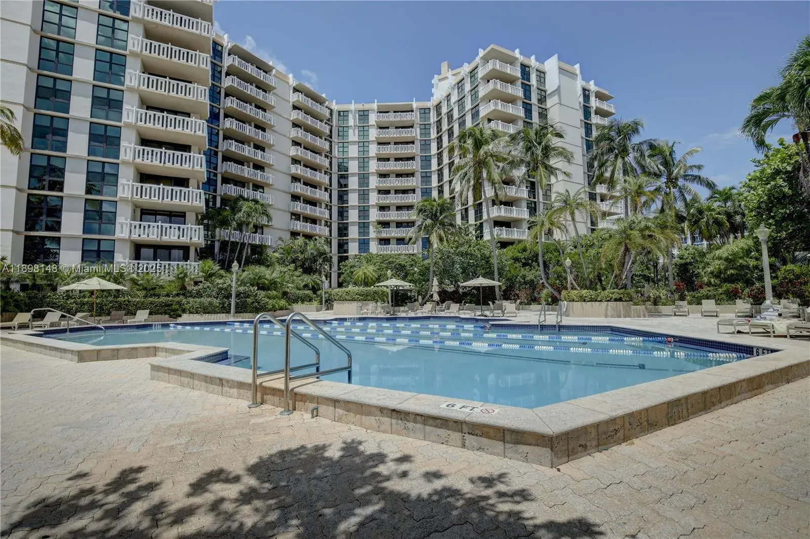 2 bedroom 2 bath for rent at 1121 Crandon Blvd # E504, Key Biscayne FL 33149