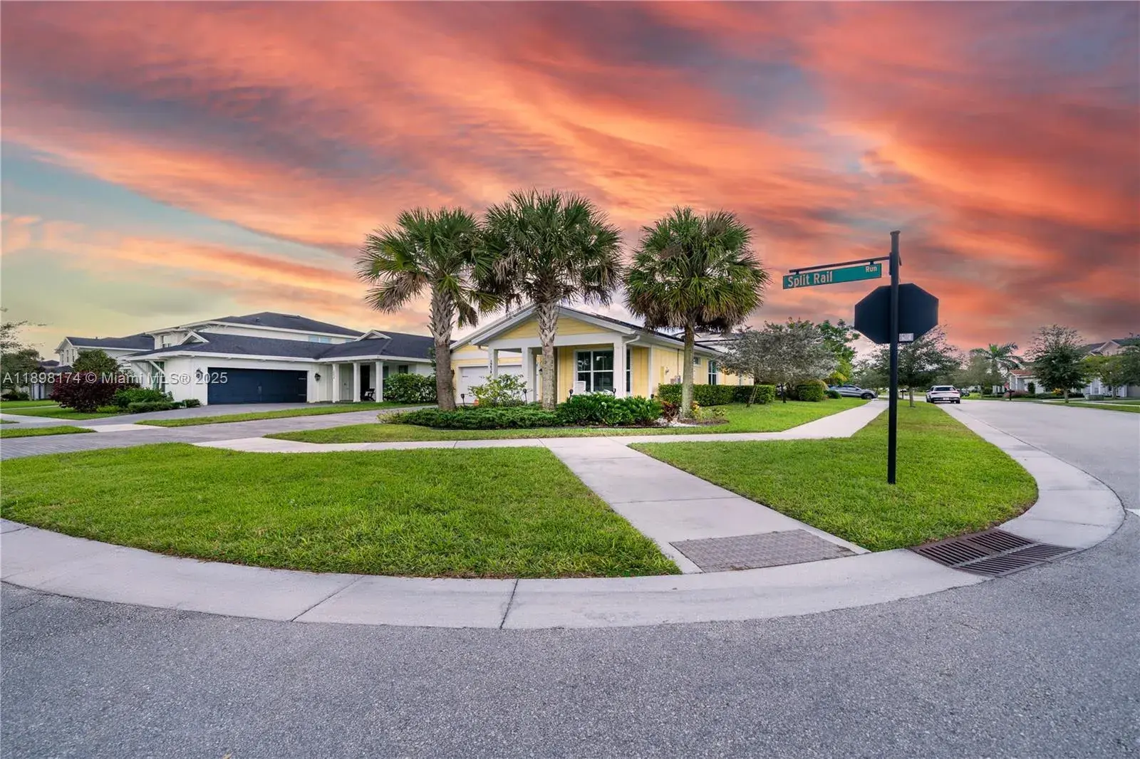 3 bedroom 2 bath Residential for sale at 19638 Split Rail Run, Loxahatchee FL 33470