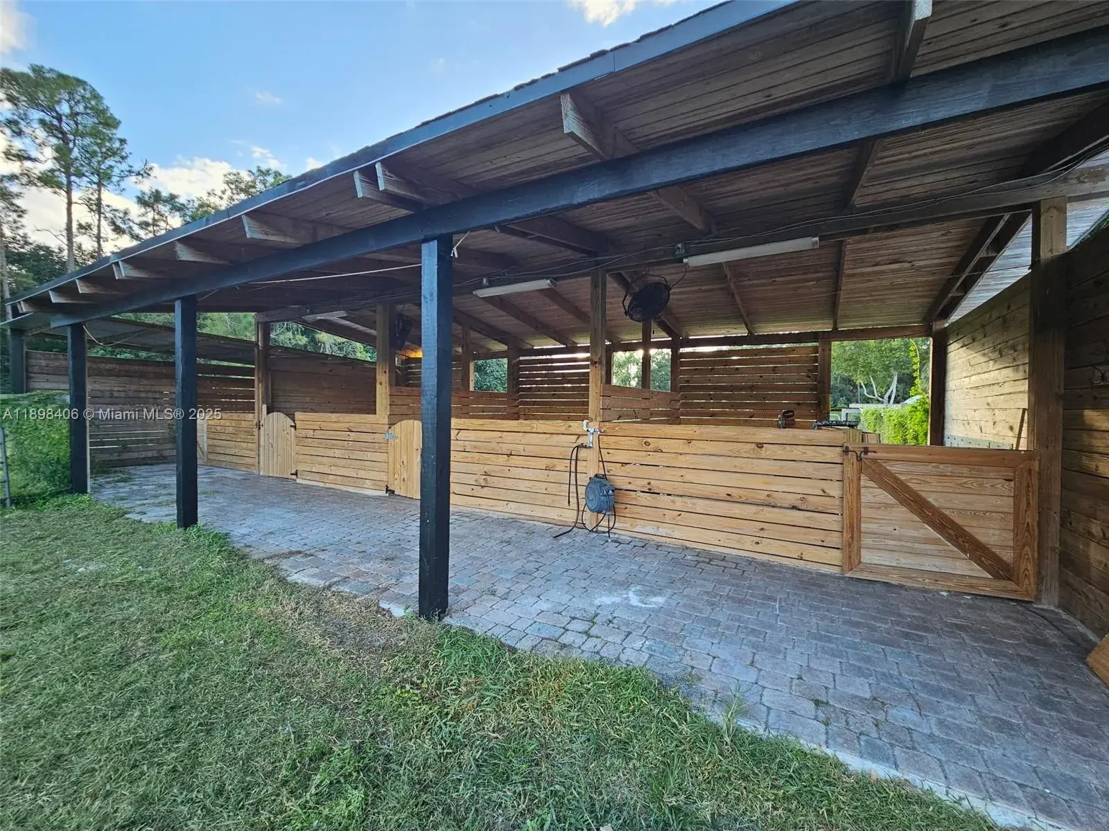 1 bath Residential Lease for rent at 15696 Ferris Pl # 0, Loxahatchee FL 33470