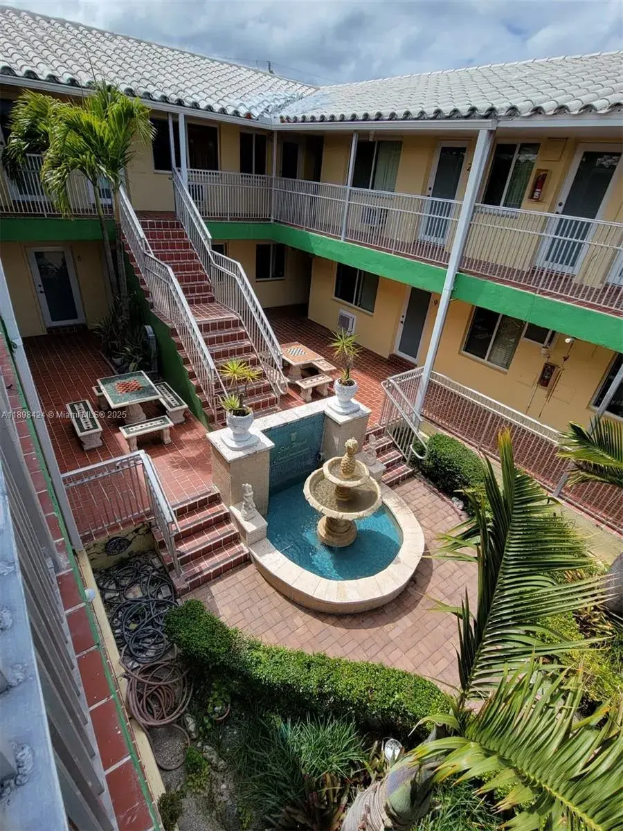 1 bedroom 1 bath Residential for sale at 7400 Harding Ave # 15, Miami Beach FL 33141