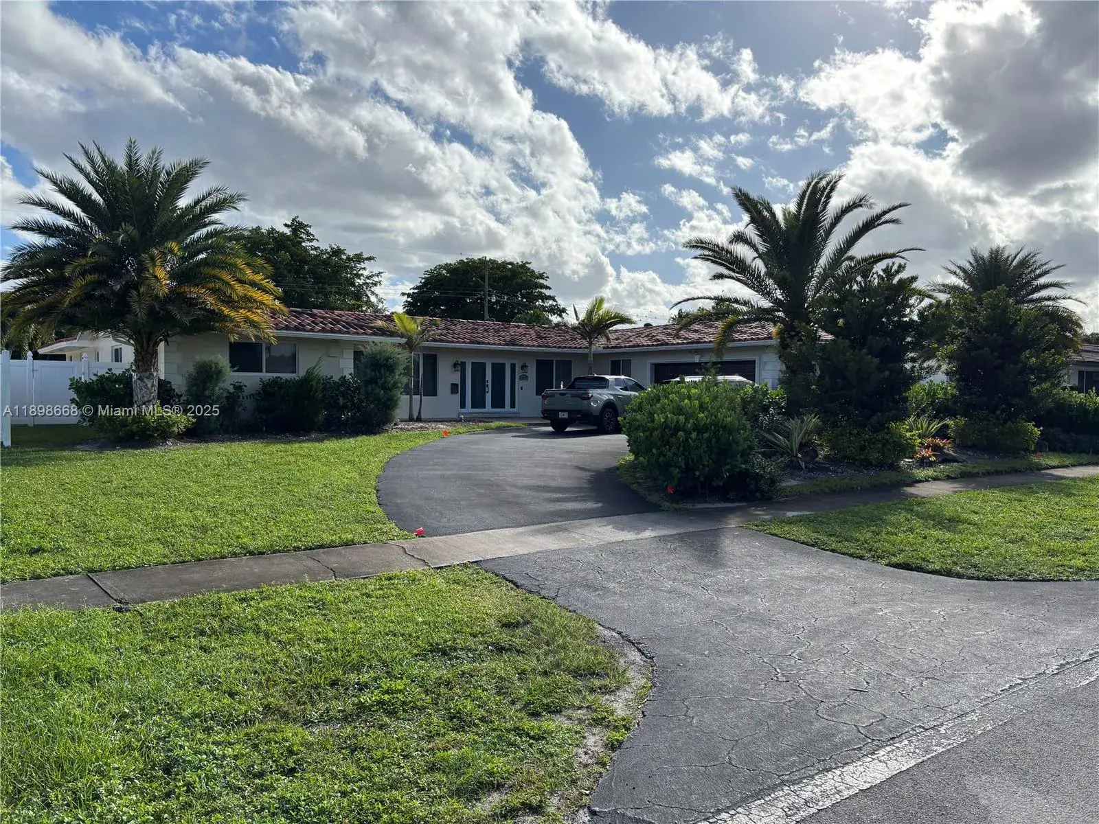4 bedroom 3 bath Residential for sale at 4812 Van Buren St, Hollywood FL 33021