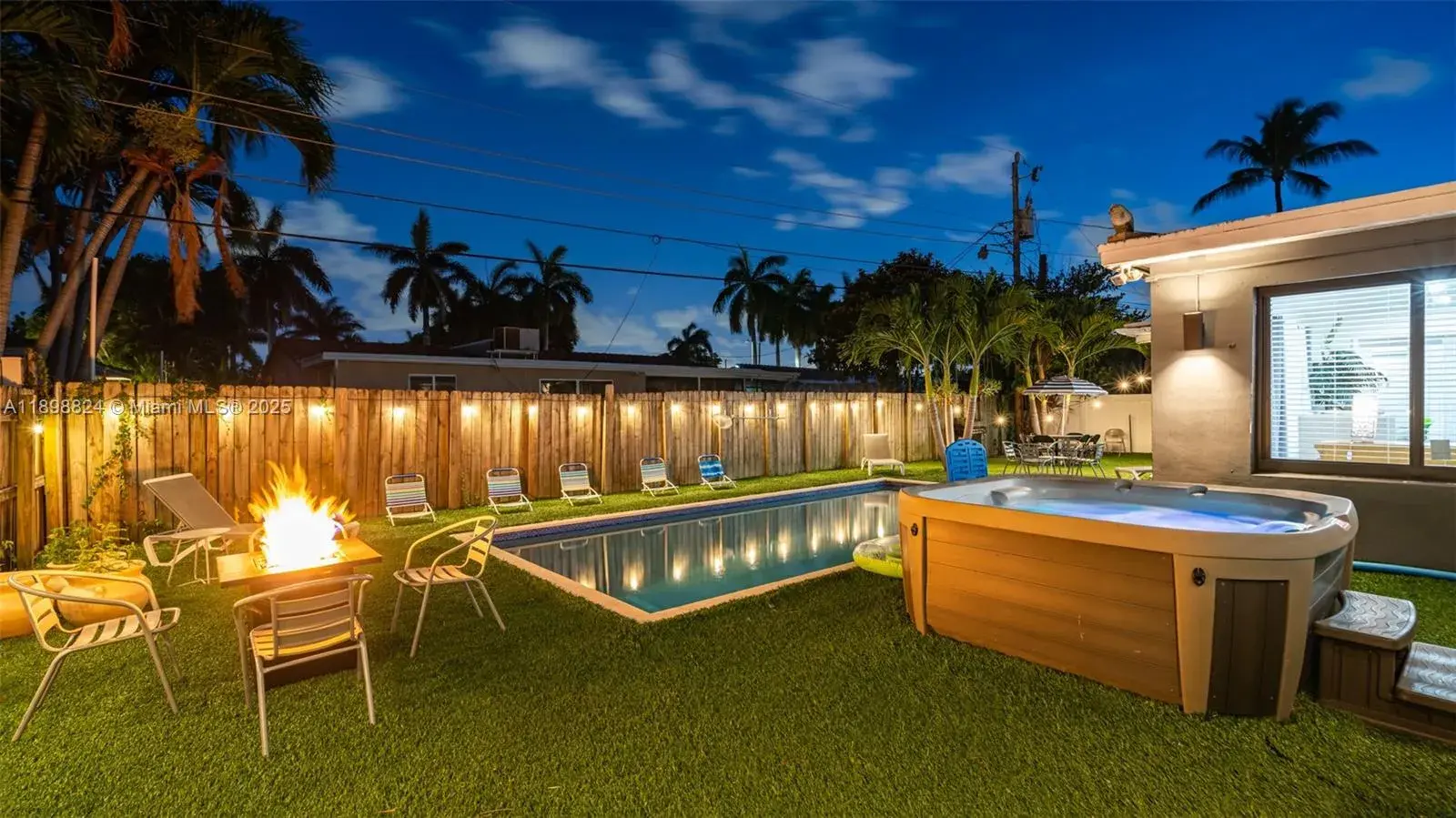 5 bedroom 2 bath Residential Lease for rent at 1024 NE 4th St, Hallandale Beach FL 33009