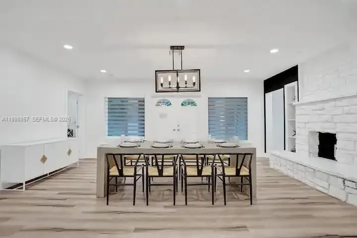 2100 SW 28th Way, Fort Lauderdale FL 33312