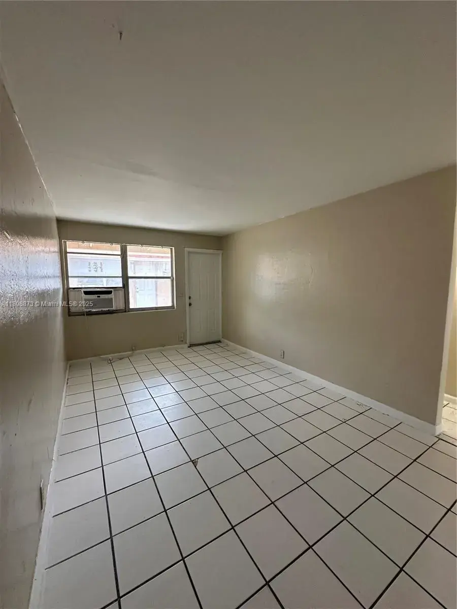 5797 Flagler St # 2, Hollywood FL 33023