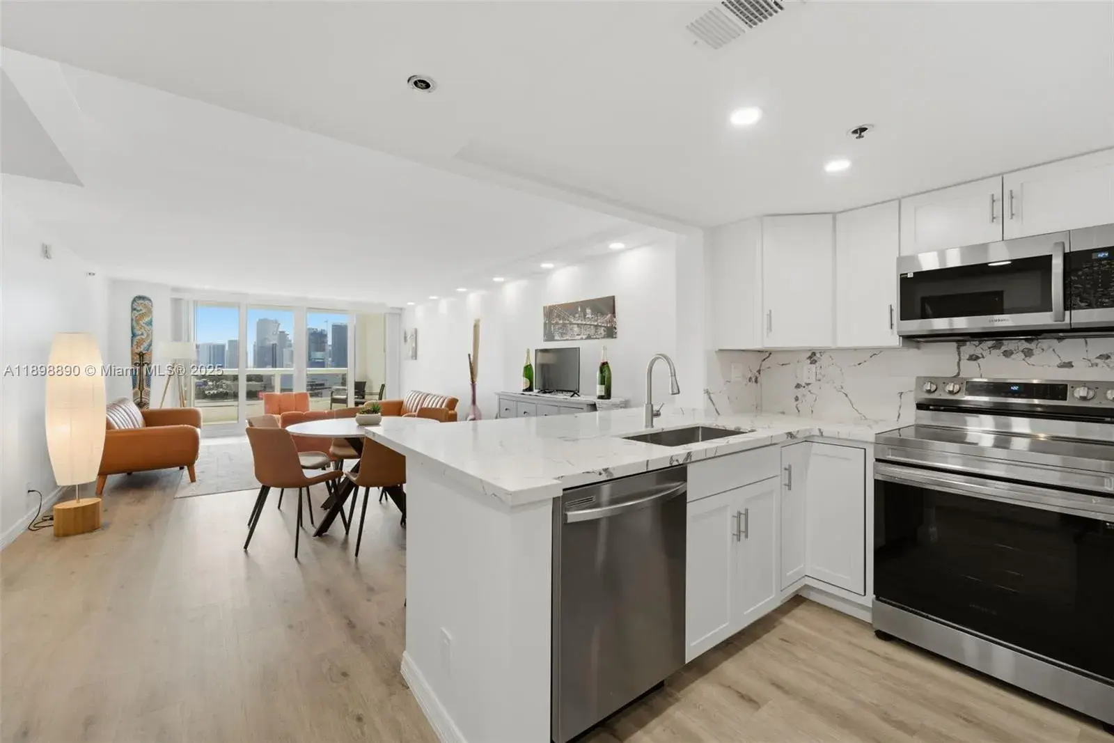 1717 N Bayshore Dr # 2655, Miami FL 33132