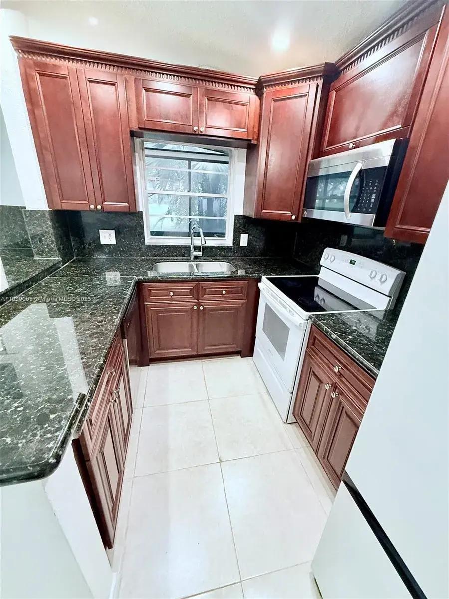 22279 Woodborn Dr, Boca Raton FL 33428