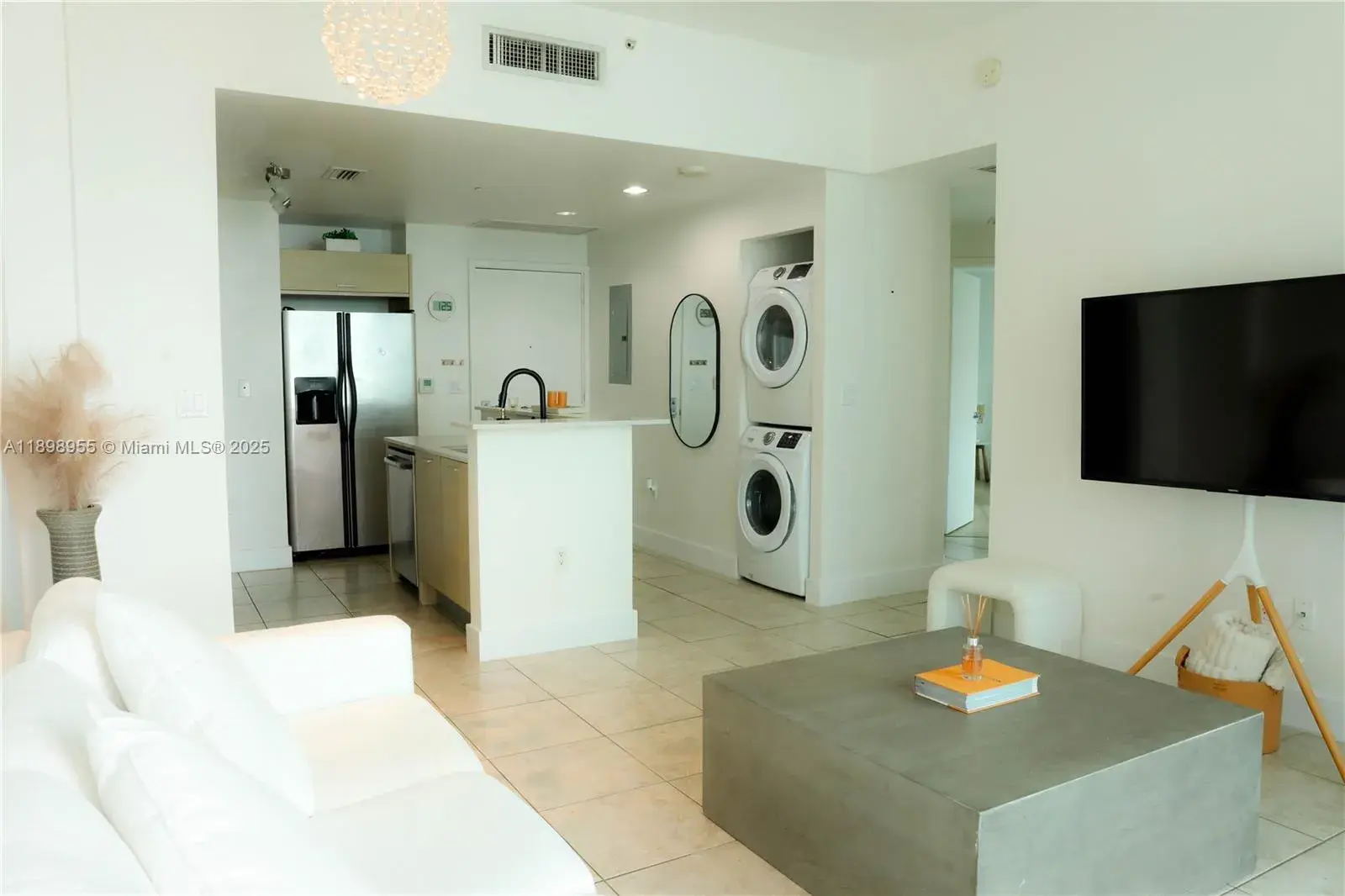 350 NE 24th St # 406, Miami FL 33137