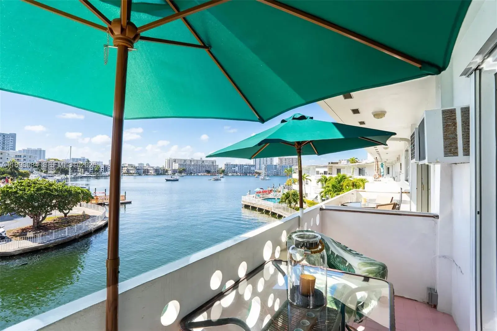 2500 Diana Dr # 305, Hallandale Beach FL 33009