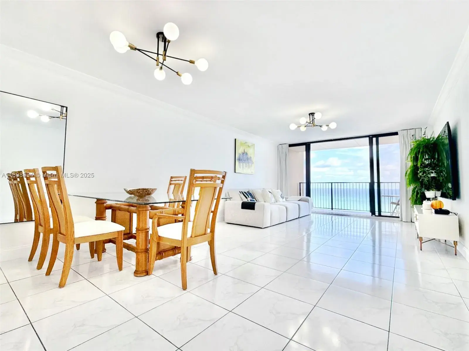 2101 S Ocean Dr # 1402, Hollywood FL 33019