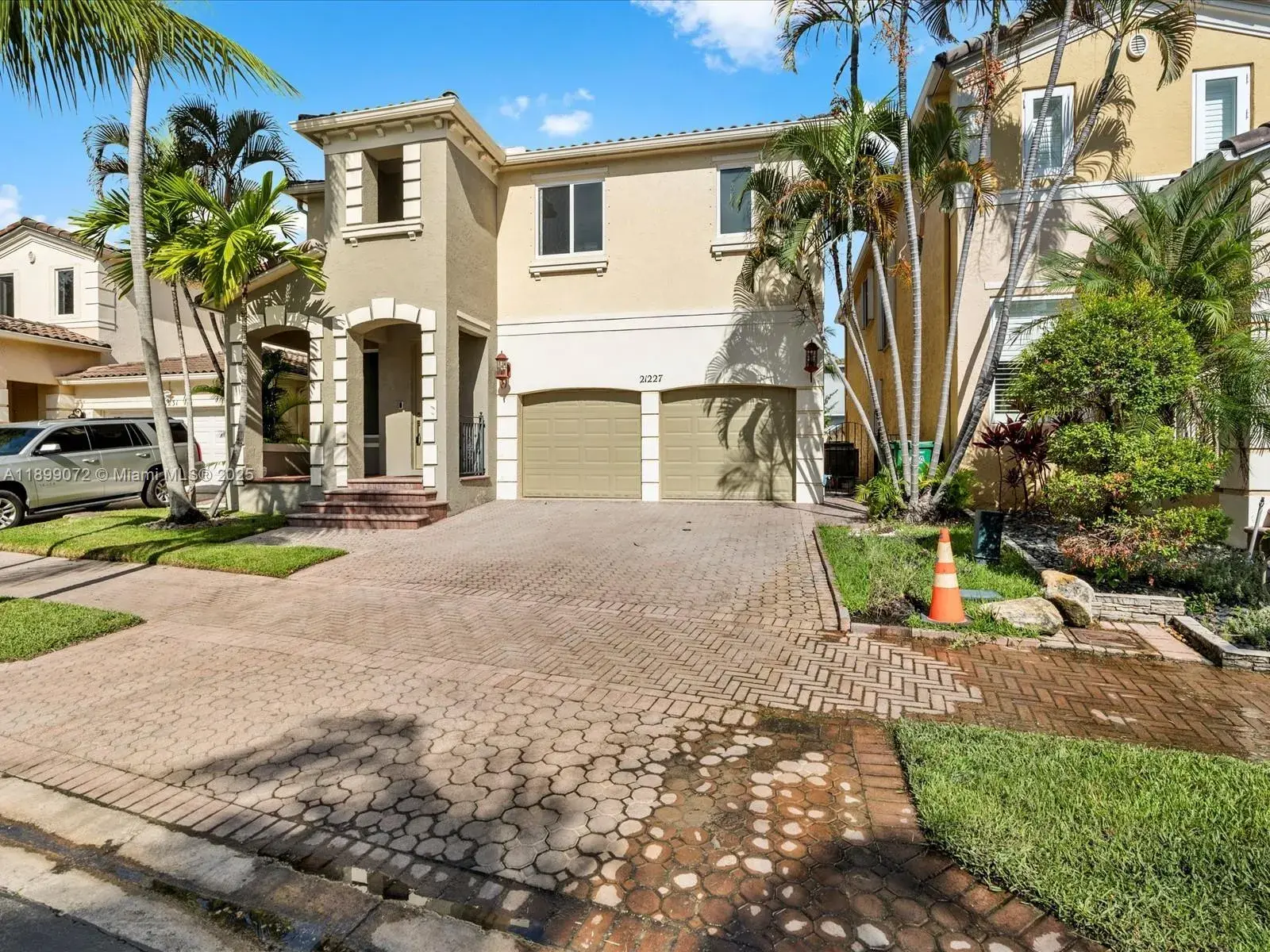 21227 NE 31st Pl # 21227, Aventura FL 33180