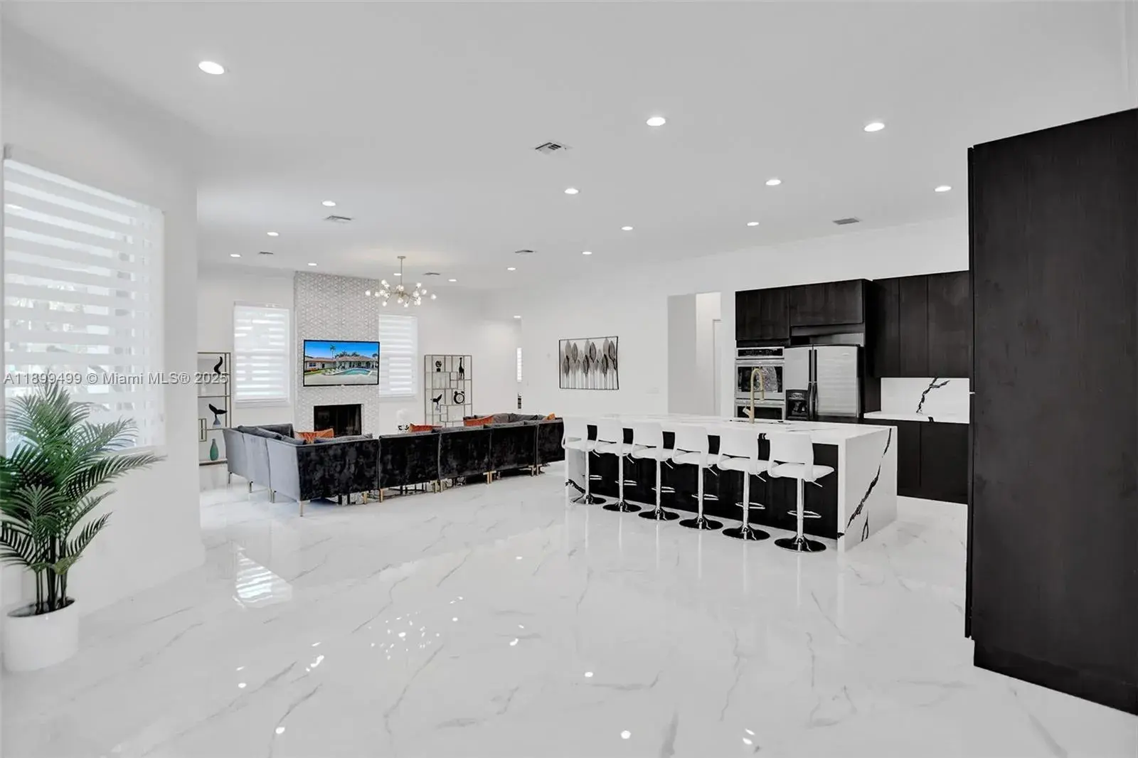 9 bedroom 5 bath Residential for sale at 3152 SW 147th Ave, Davie FL 33330