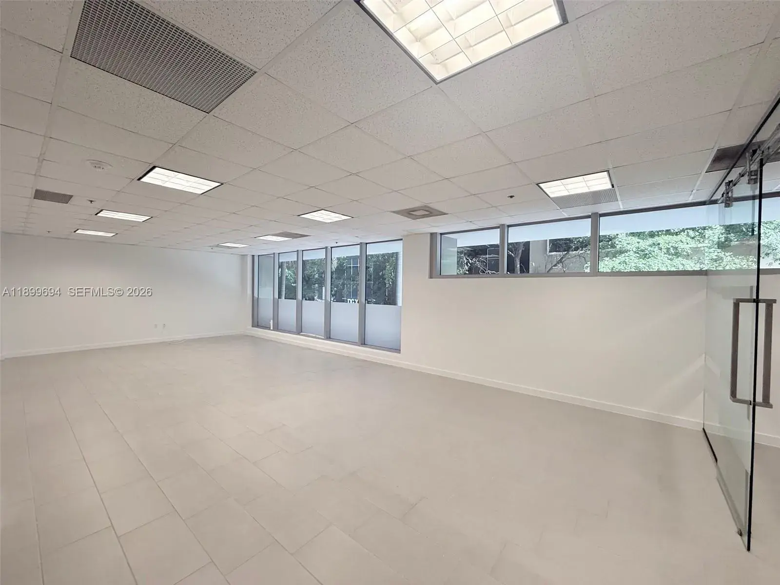 150 SE 2nd Ave # 208, Miami FL 33131