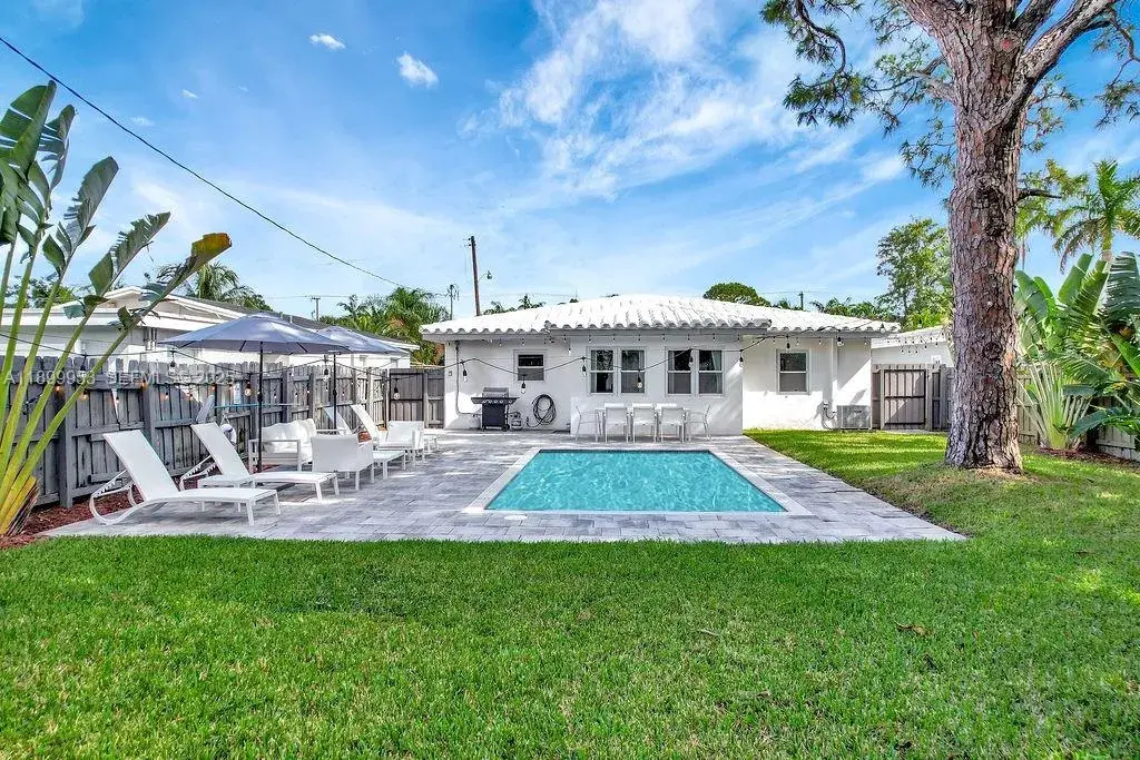 3 bedroom 2 bath Residential for sale at 1315 NE 16th Ave, Fort Lauderdale FL 33304