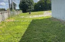 12181 Everglades St, Canal Point FL 33438