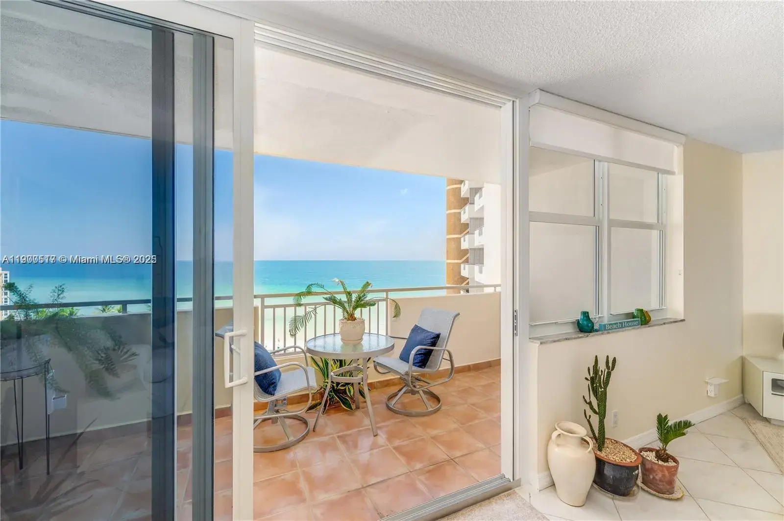 3180 S Ocean Dr # 904, Hallandale Beach FL 33009