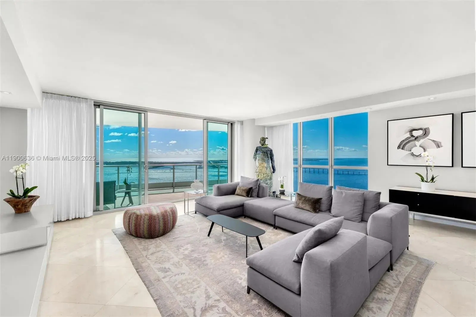 1331 Brickell Bay Dr # 3711, Miami FL 33131