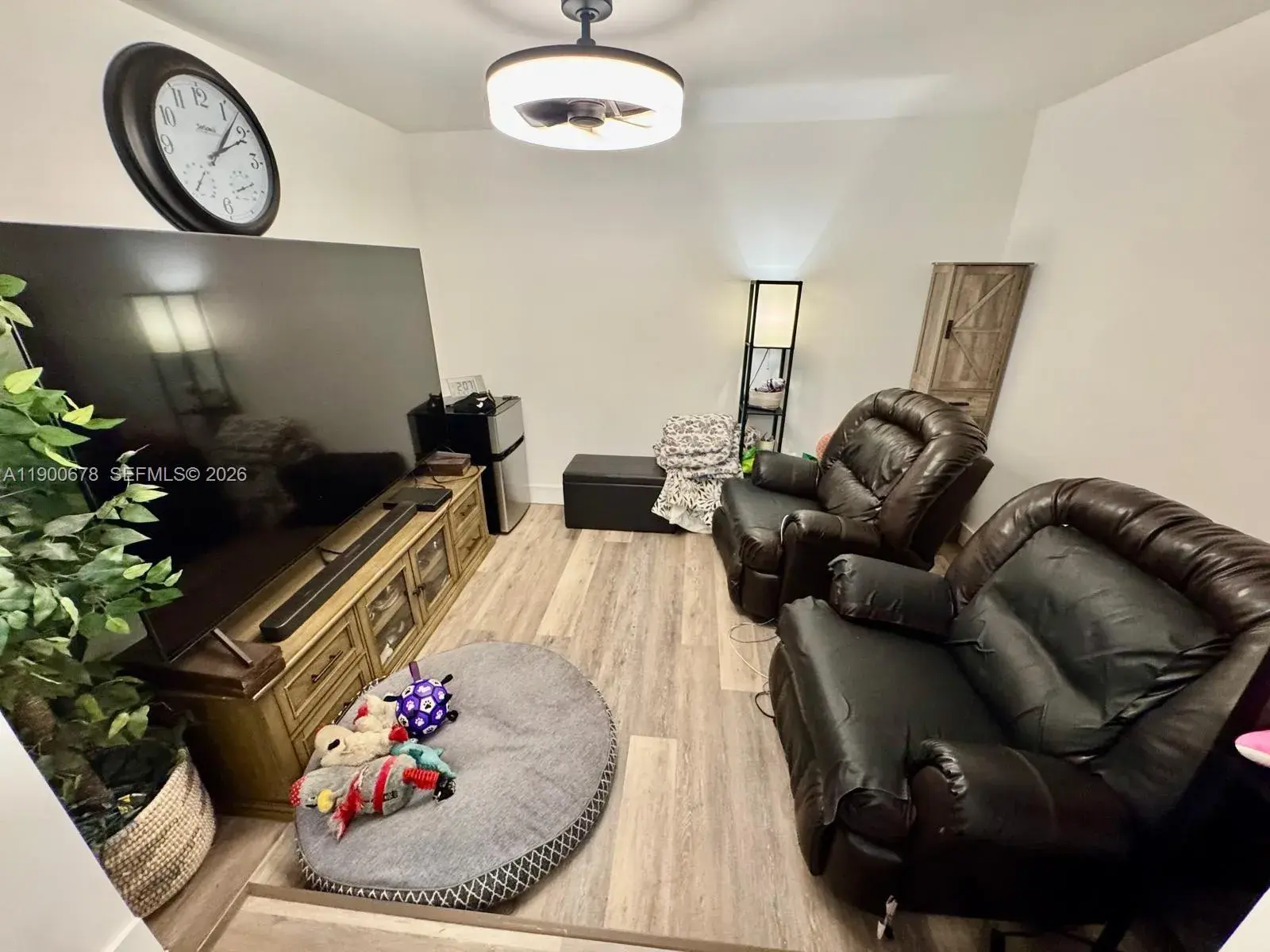 3 bedroom 1 bath Residential for sale at 2626 Garfield St, Hollywood FL 33020