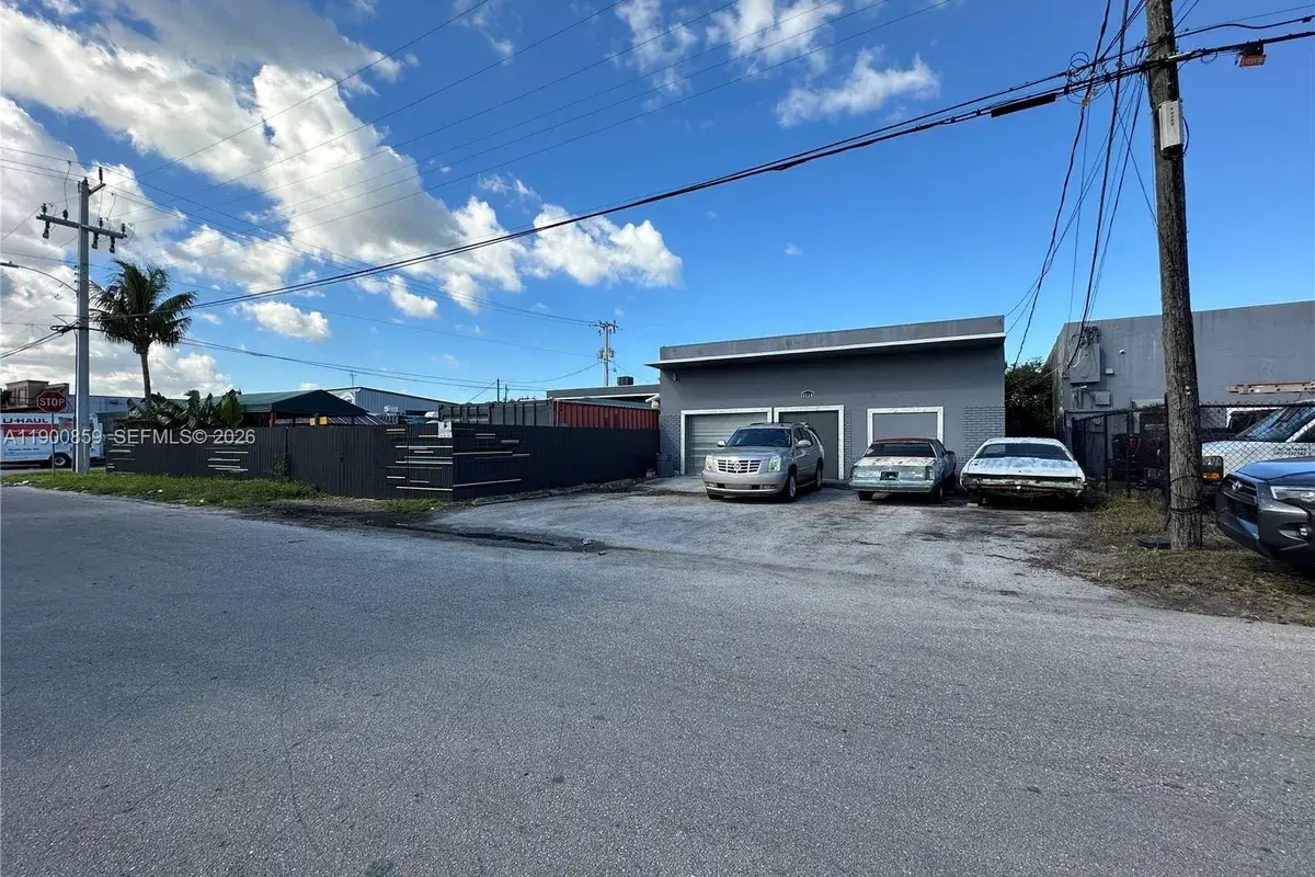 2220 SW 60th Ter, Miramar FL 33023