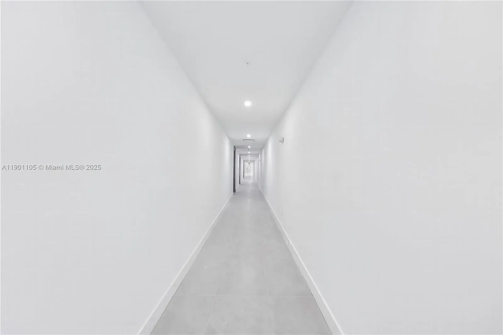 504 NW 1st Ave, Hallandale Beach FL 33009