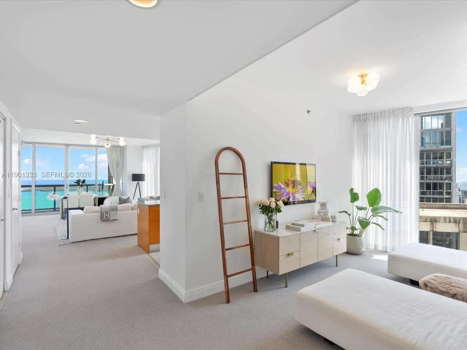 475 Brickell Ave # 5507, Miami FL 33131