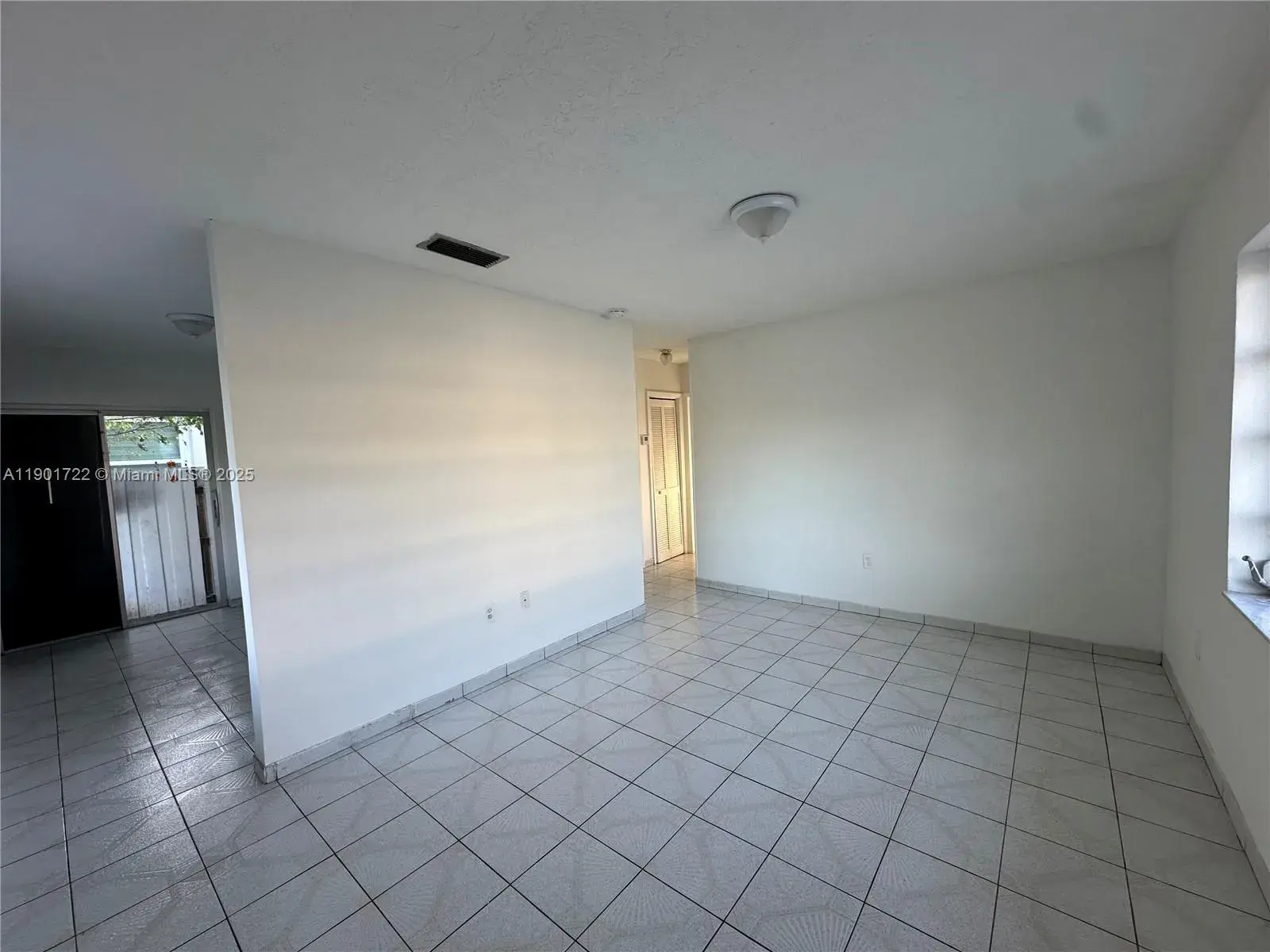 3608 SW 25th St # 3608, Miami FL 33133