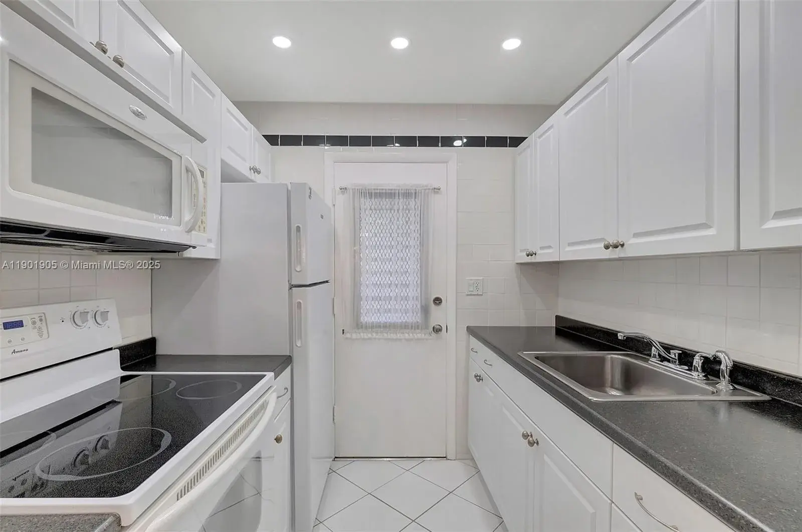 17001 NE 13th Ave # 306, Miami FL 33162
