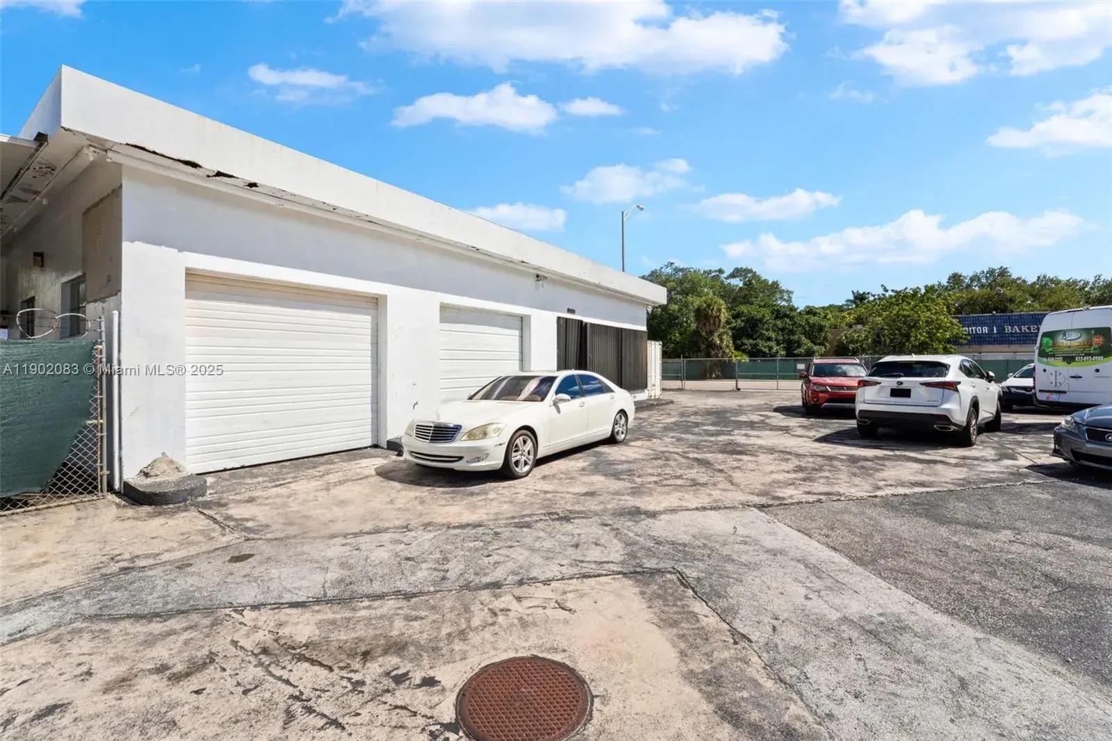 11815 NE 2nd Ave, Miami FL 33161