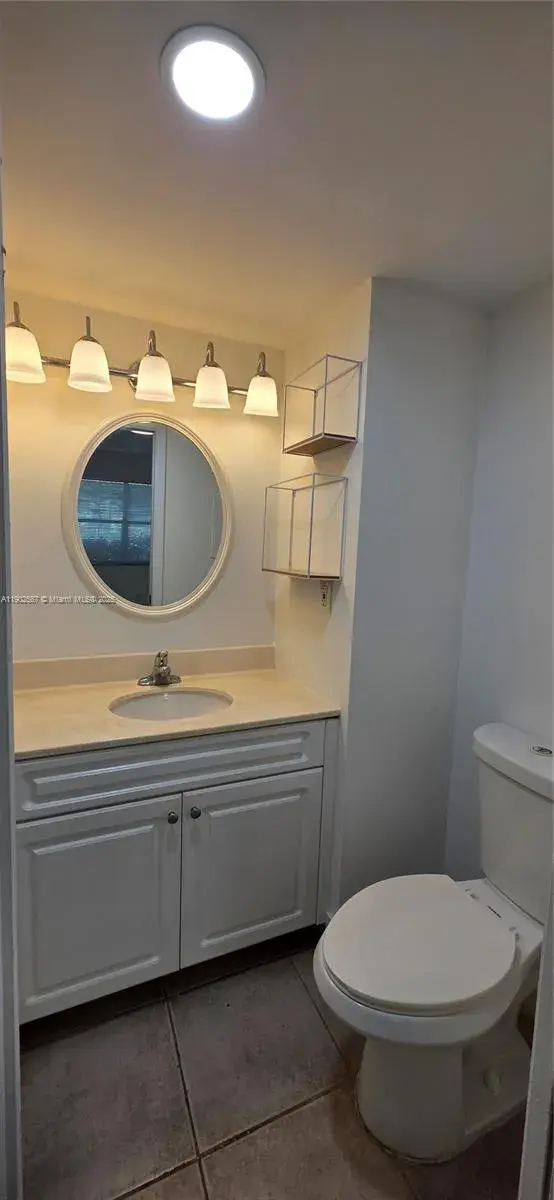 9000 NW 28th Dr # 102, Coral Springs FL 33065
