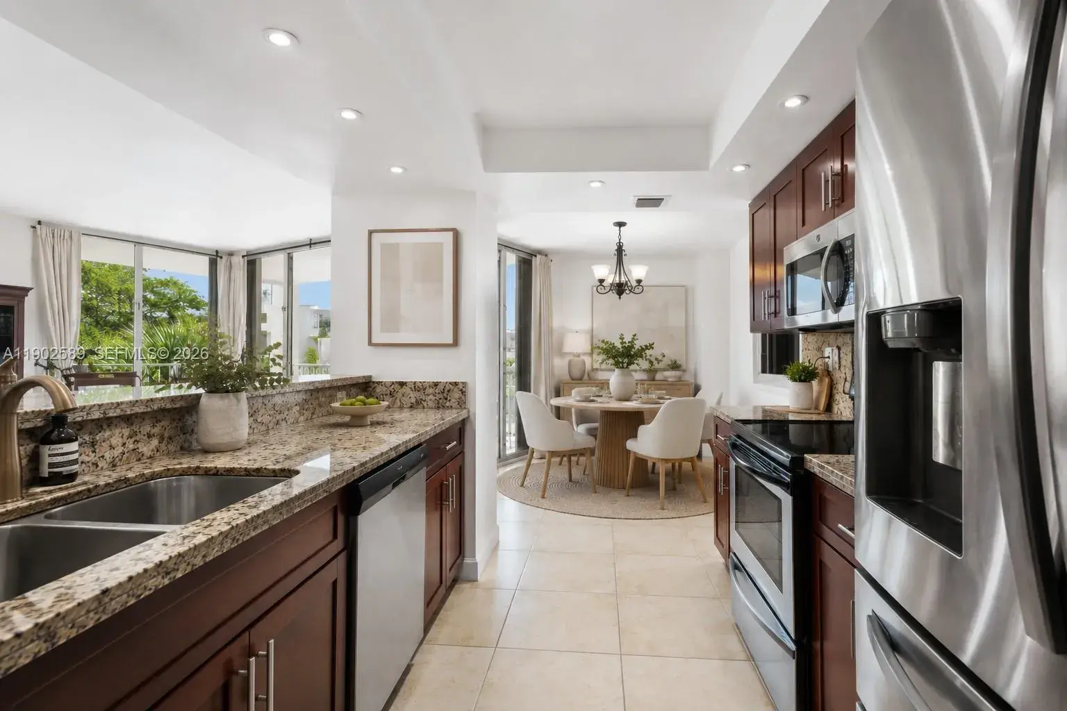 4000 Towerside Ter # 412, Miami FL 33138