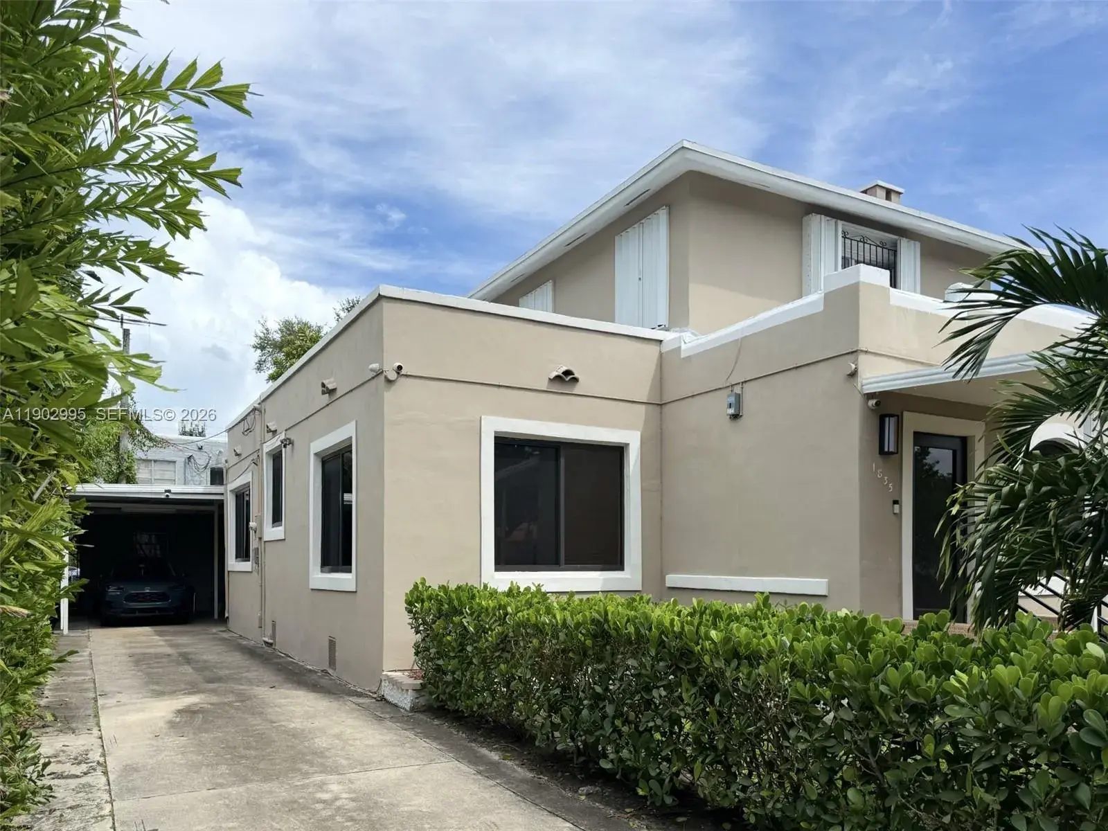 1835 SW 10th St, Miami FL 33135
