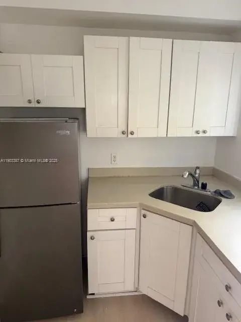 1 bath Residential for sale at 1027 Euclid Ave # 5, Miami Beach FL 33139