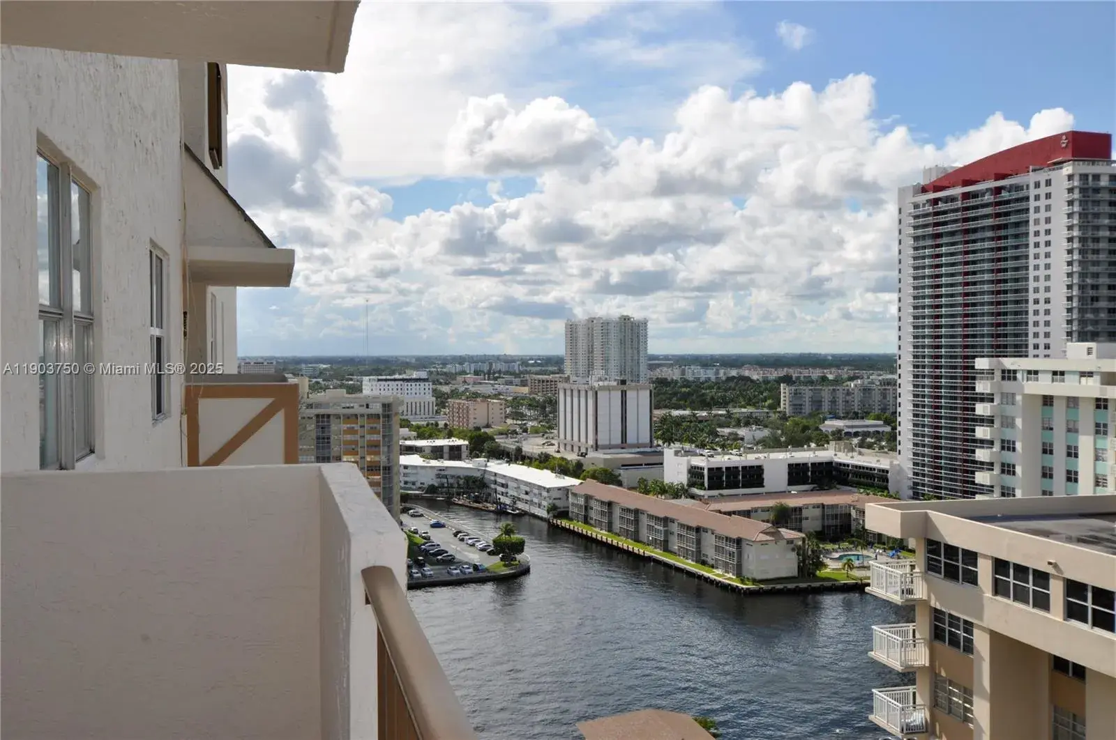 1 bedroom 2 bath Residential Lease for rent at 1865 S Ocean Dr # 20C, Hallandale Beach FL 33009