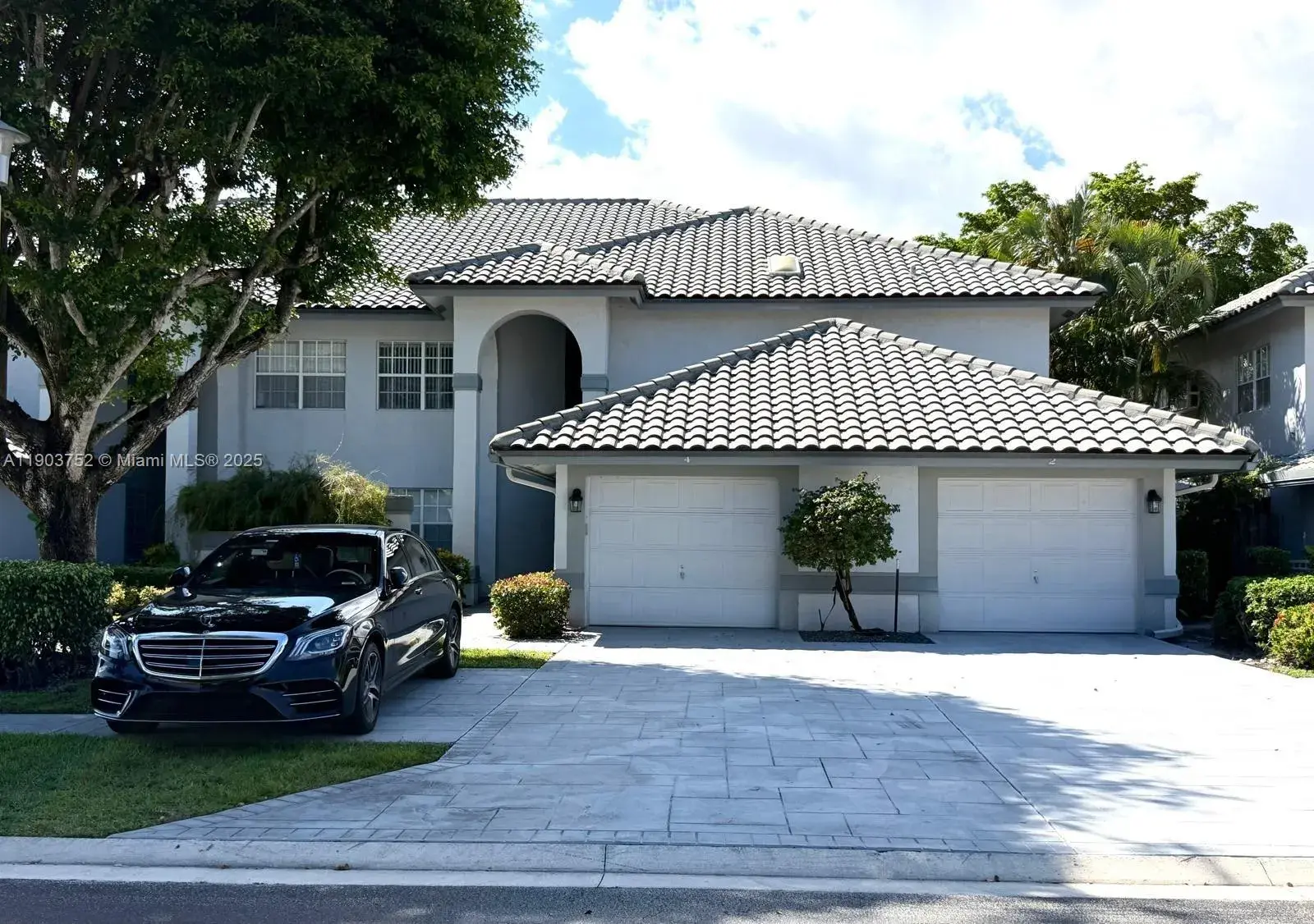3 bedroom 2 bath Residential Lease for rent at 11690 Briarwood Cir # 4, Boynton Beach FL 33437