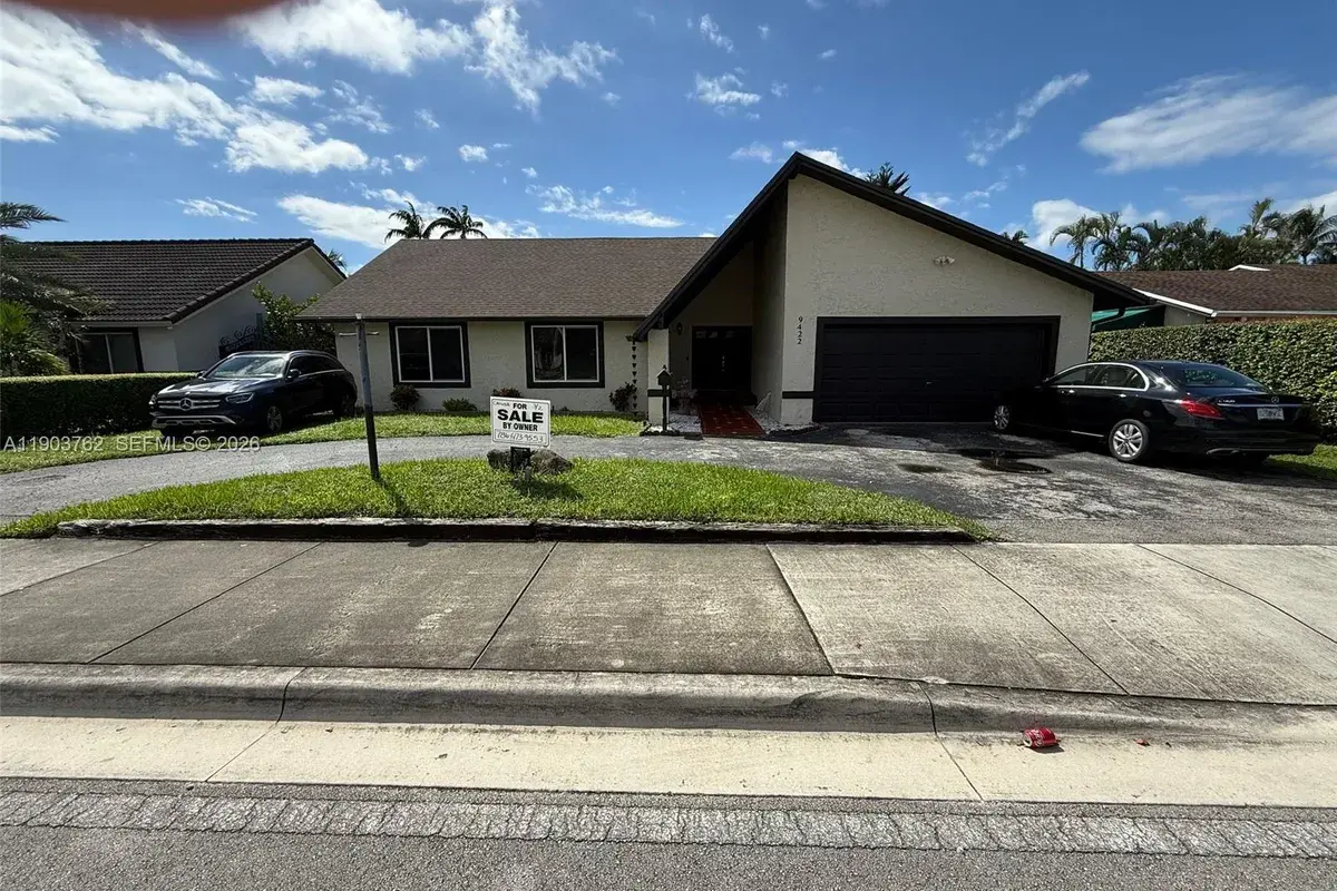 9422 SW 127th Ave, Miami FL 33186