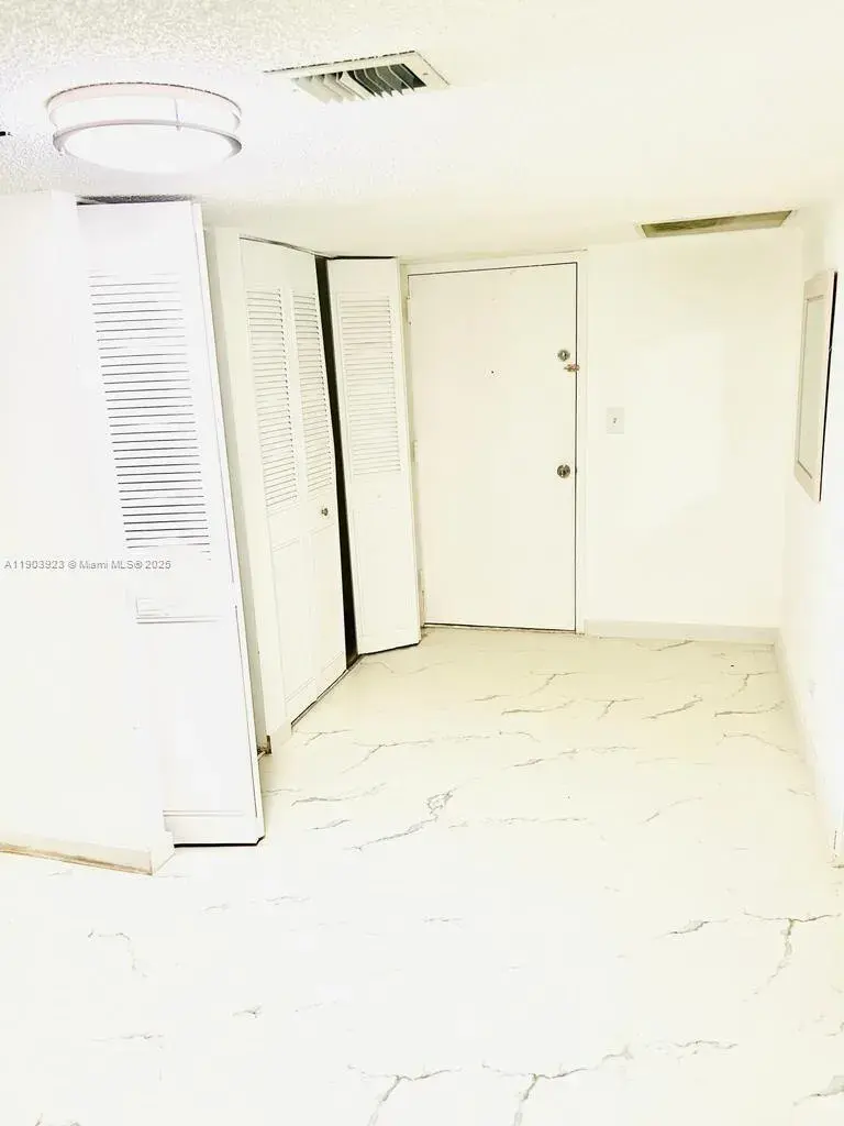 231 174th St # 3, Sunny Isles Beach FL 33160