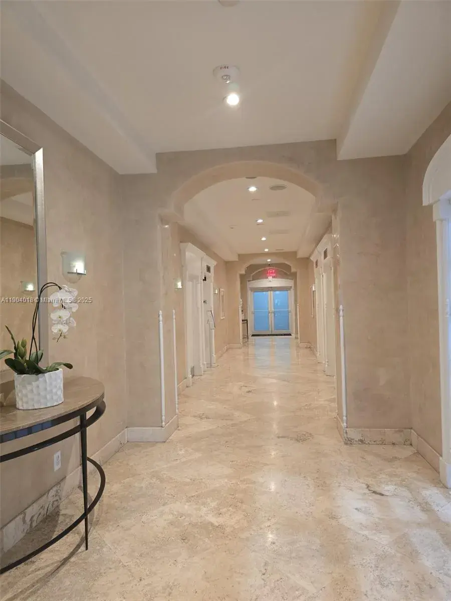 770 Claughton Island Dr # 2108, Miami FL 33131