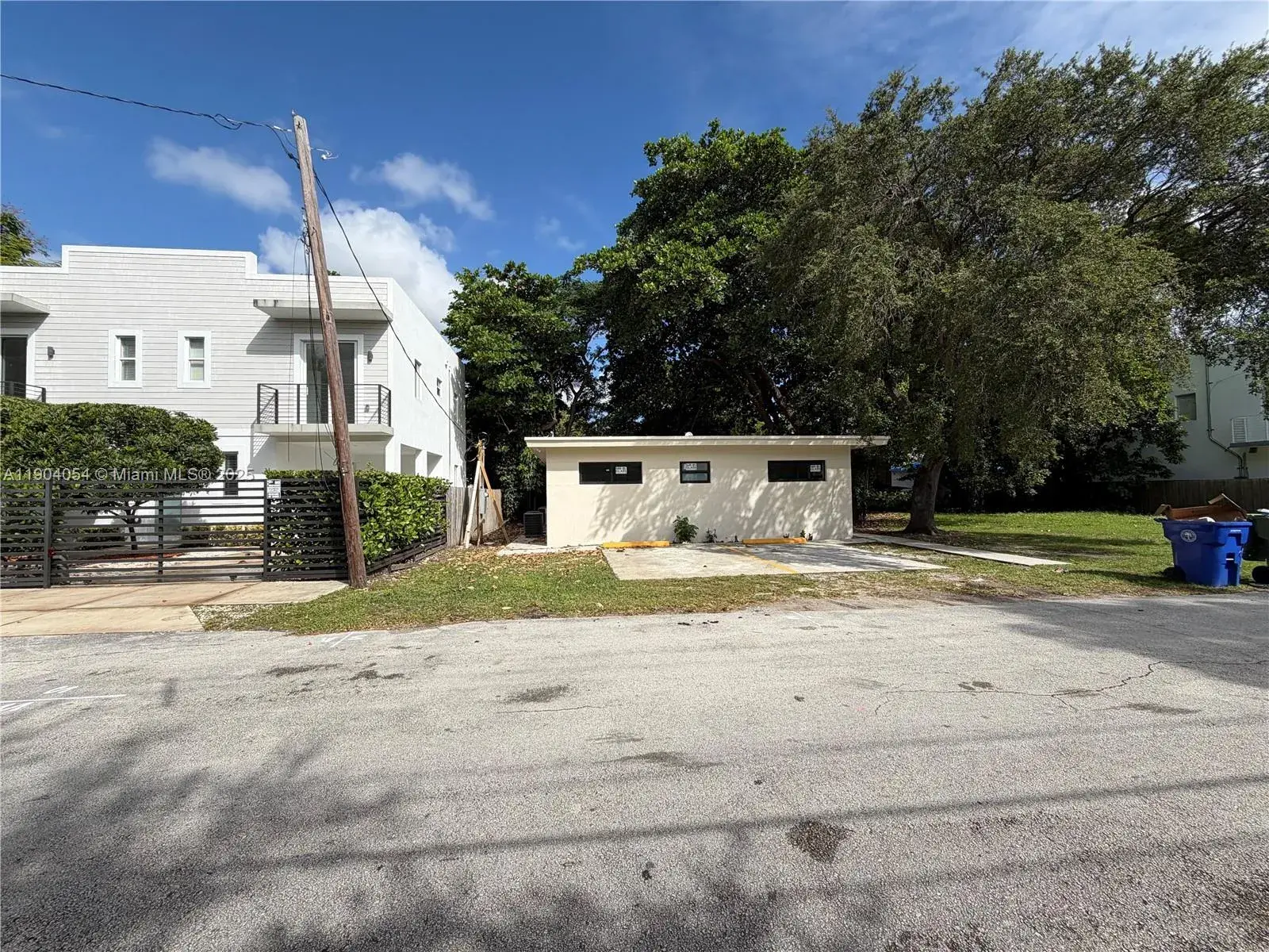 3801 Thomas Ave # 3801, Miami FL 33133