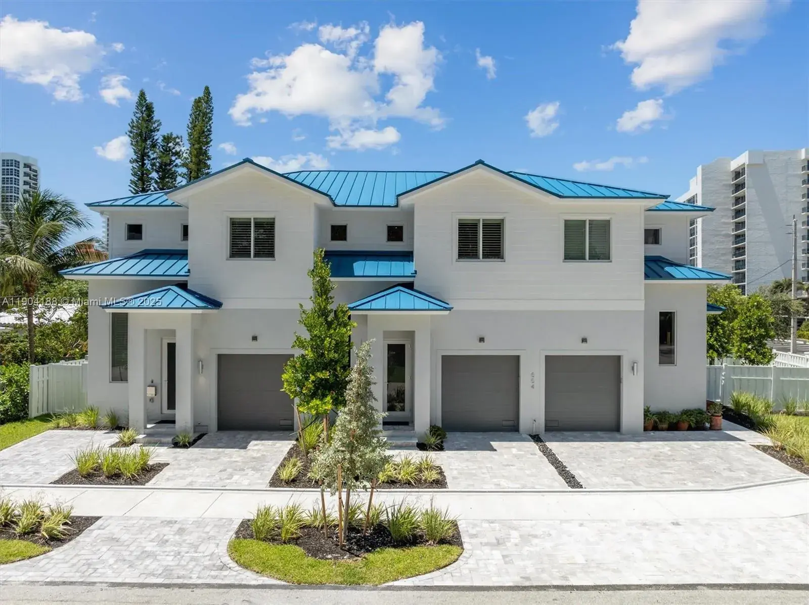 2 bedroom 2 bath Residential for sale at 554 N Riverside Dr # B, Pompano Beach FL 33062