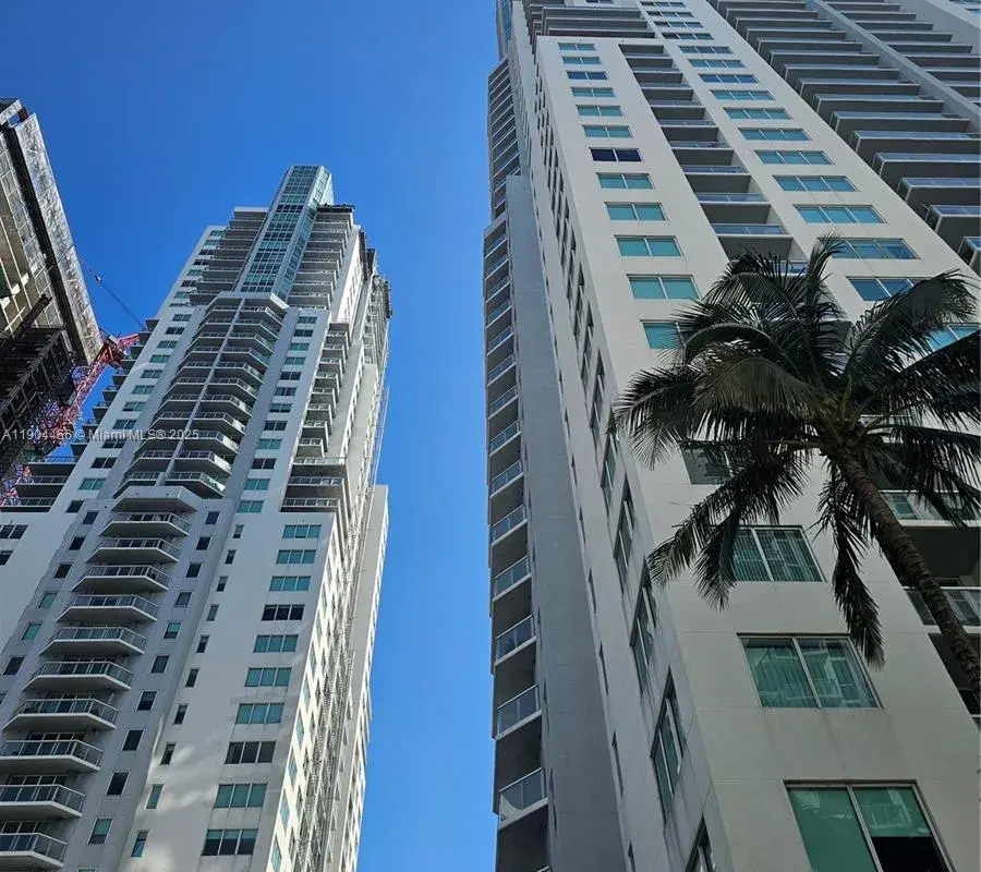 244 Biscayne Blvd # 308, Miami FL 33132