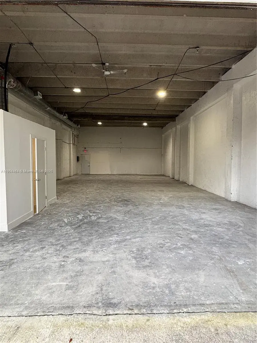 Commercial Sale for sale at 3400 NW 78th Ave, Doral FL 33122