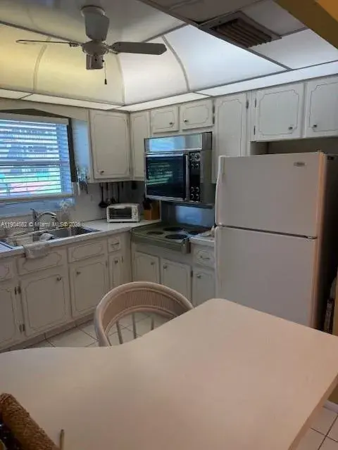 5300 Washington St # P136, Hollywood FL 33021
