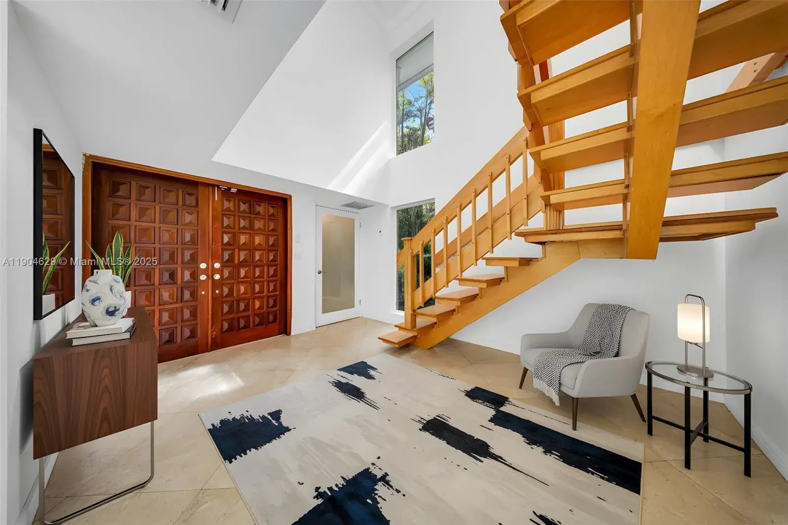 4000 Alhambra Cir, Coral Gables FL 33146