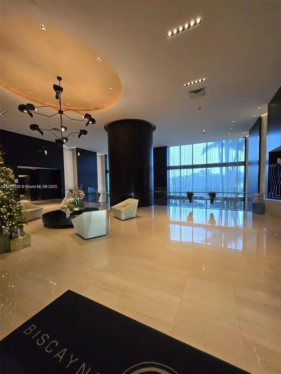3 bedroom 3 bath Residential for sale at 900 Biscayne Blvd # 3902, Miami FL 33132