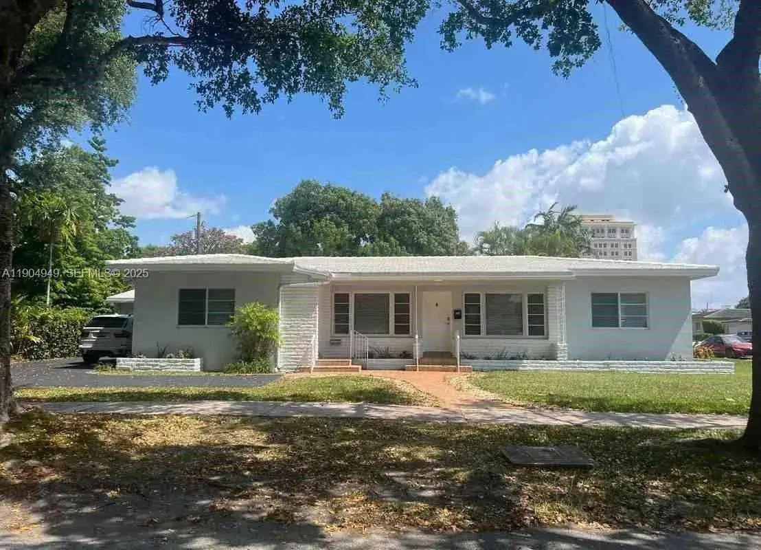 401 Malaga Ave, Coral Gables FL 33134