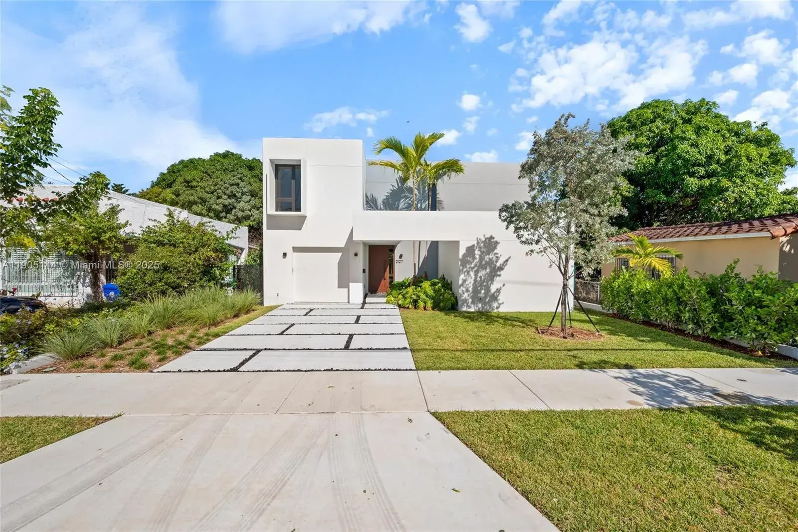 4 bedroom 5 bath Residential for sale at 2127 SW 11th Ter, Miami FL 33135
